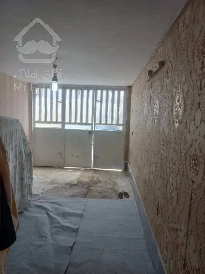 سوییت با حیاط دلباز