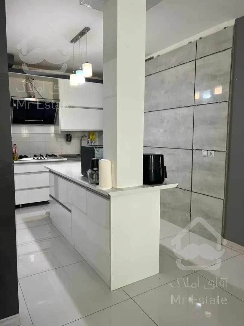 آپارتمان ۱۱۵ متری دو خواب همت جنوبی