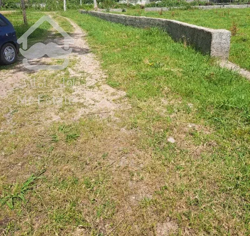 فروش ویلاباغ ۷۰۰ متری با بنای سنتی