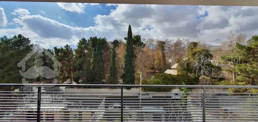 آپارتمان٢۶٠متر ٣خواب لوکس فول مشاعات