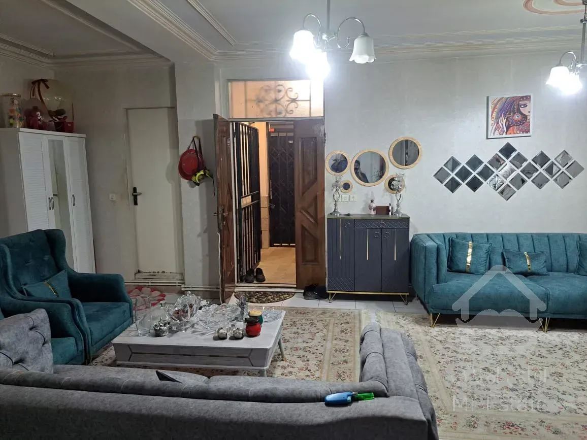 اپارتمان ۸۰ متری ۲ خوابه