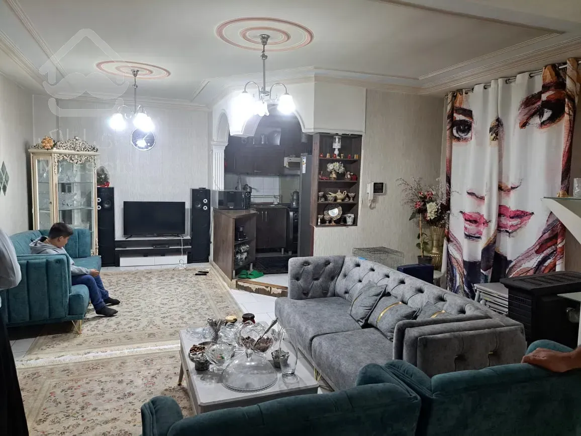 اپارتمان ۸۰ متری ۲ خوابه