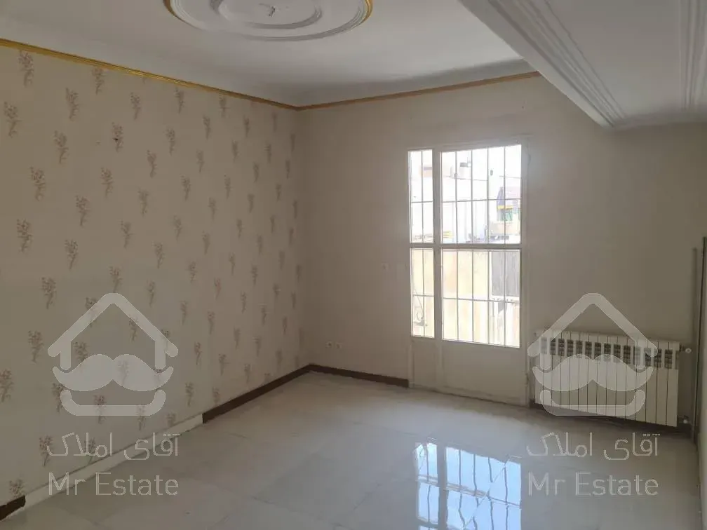 آپارتمان مسکونی 135 متری 3 خواب در سعادت آباد