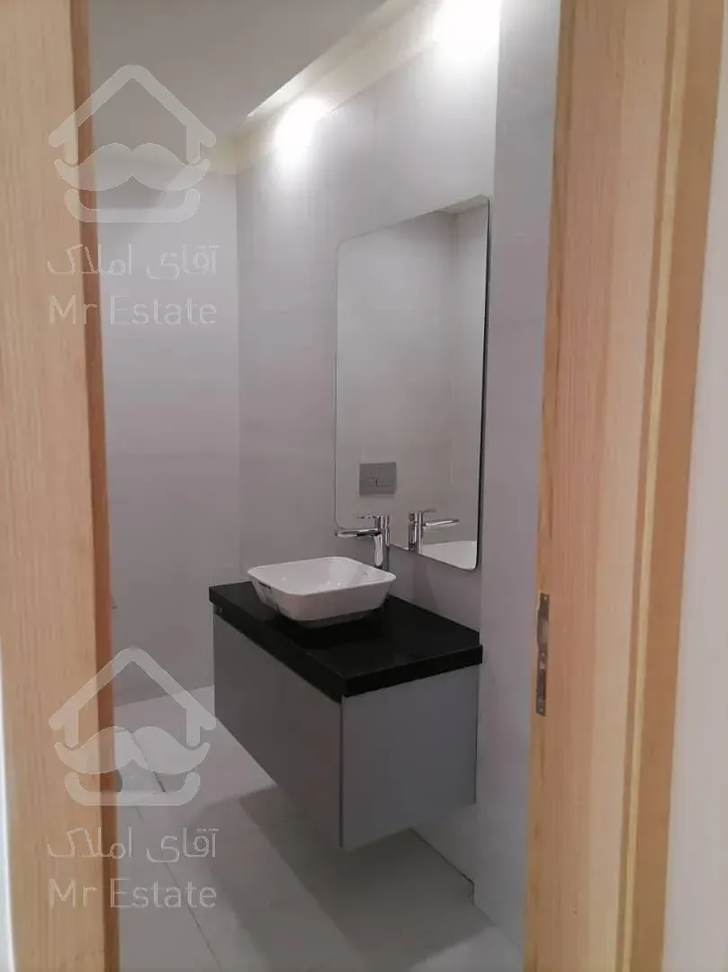 آپارتمان مسکونی 140 متری 3 خواب در سعادت آباد