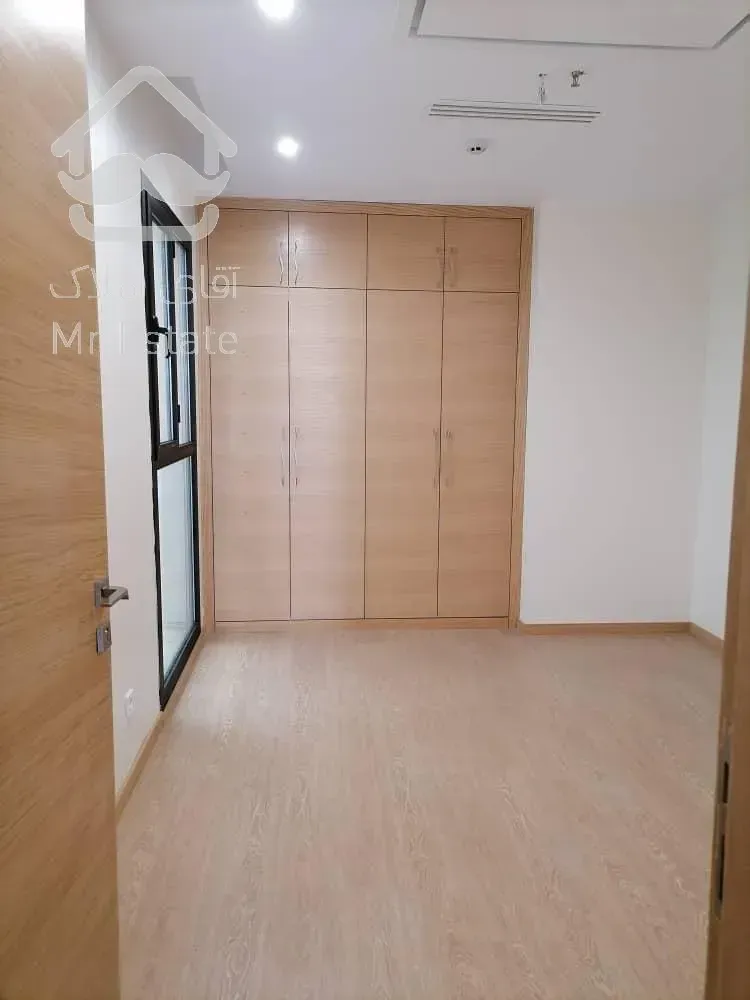 آپارتمان مسکونی 140 متری 3 خواب در سعادت آباد