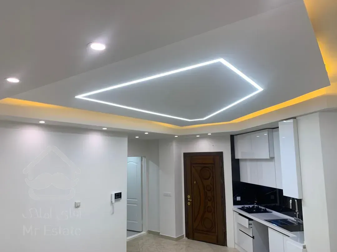 فروش 90 متری اجودانیه