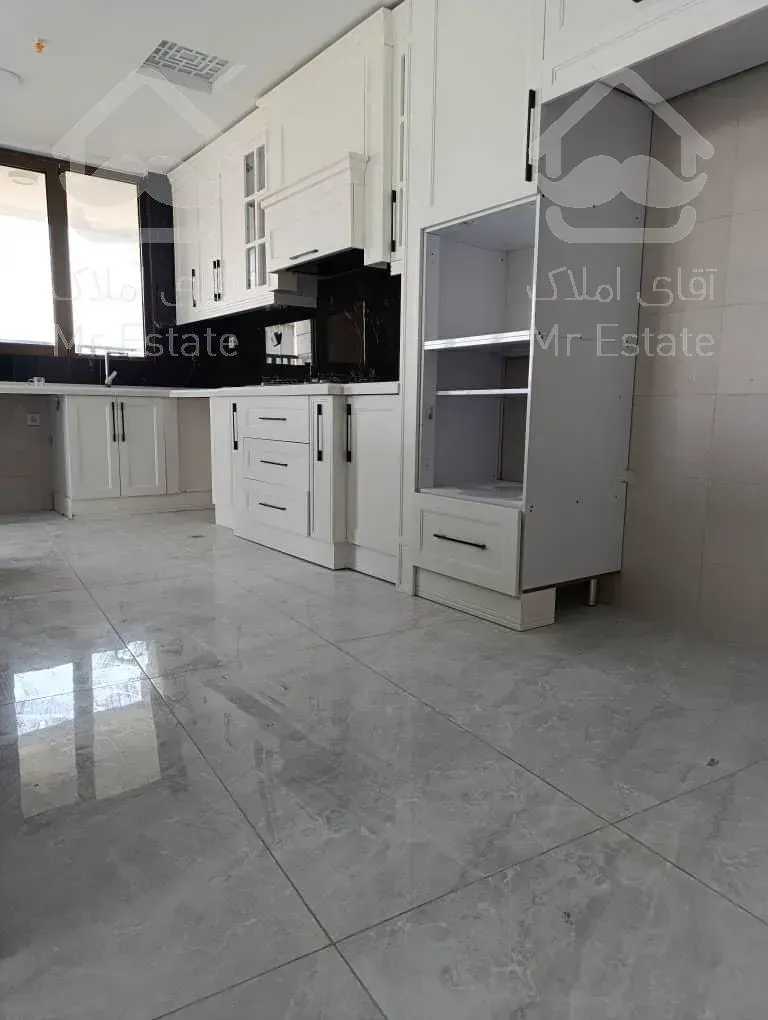 واحد ۱۲۰ متری ویو دریاچه سند تک برگ تهاتر