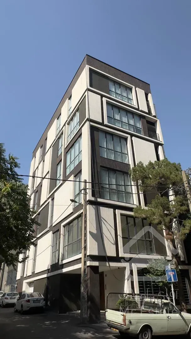 ۱۱۵ متر آپارتمان نوساز تک واحدی فول امکانات