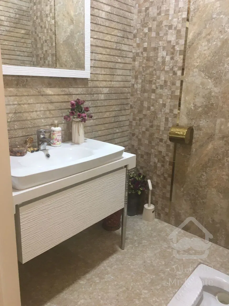 فروش 85 متر پاسداران