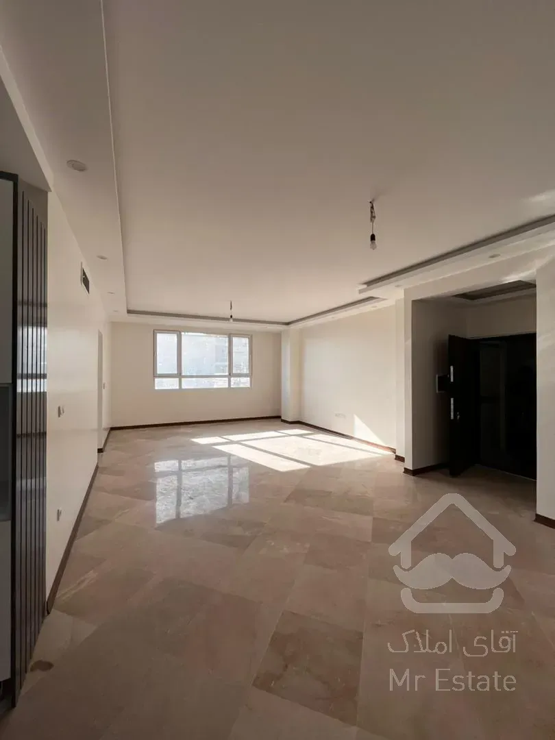 یک آپارتمان خوش‌نقشه و نورگیر در محله دنج و آرام