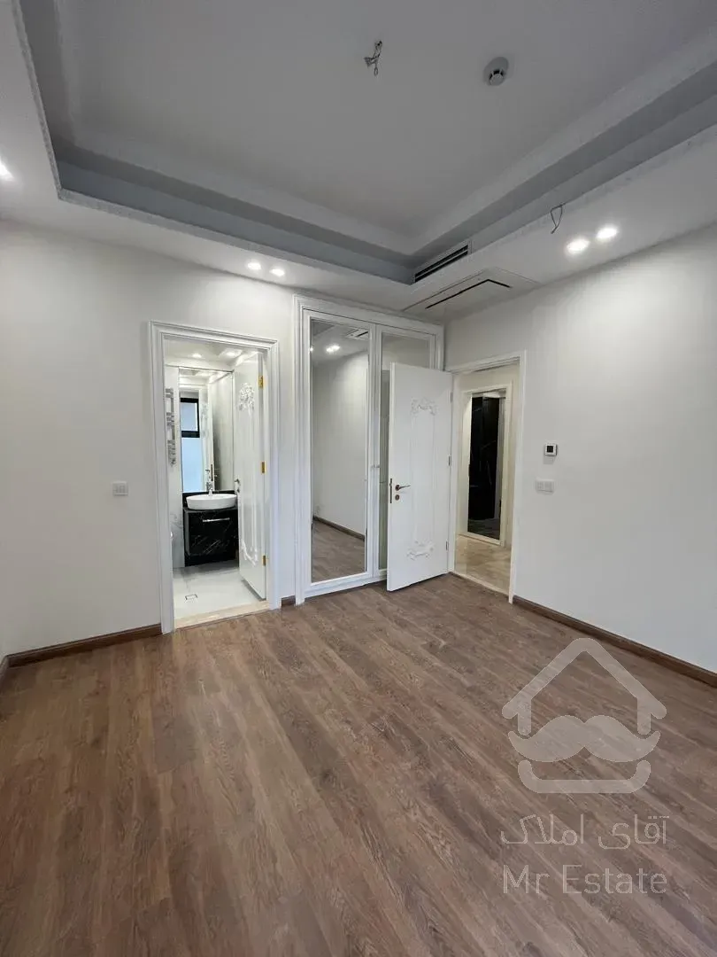 فروش 93 متر پاسداران