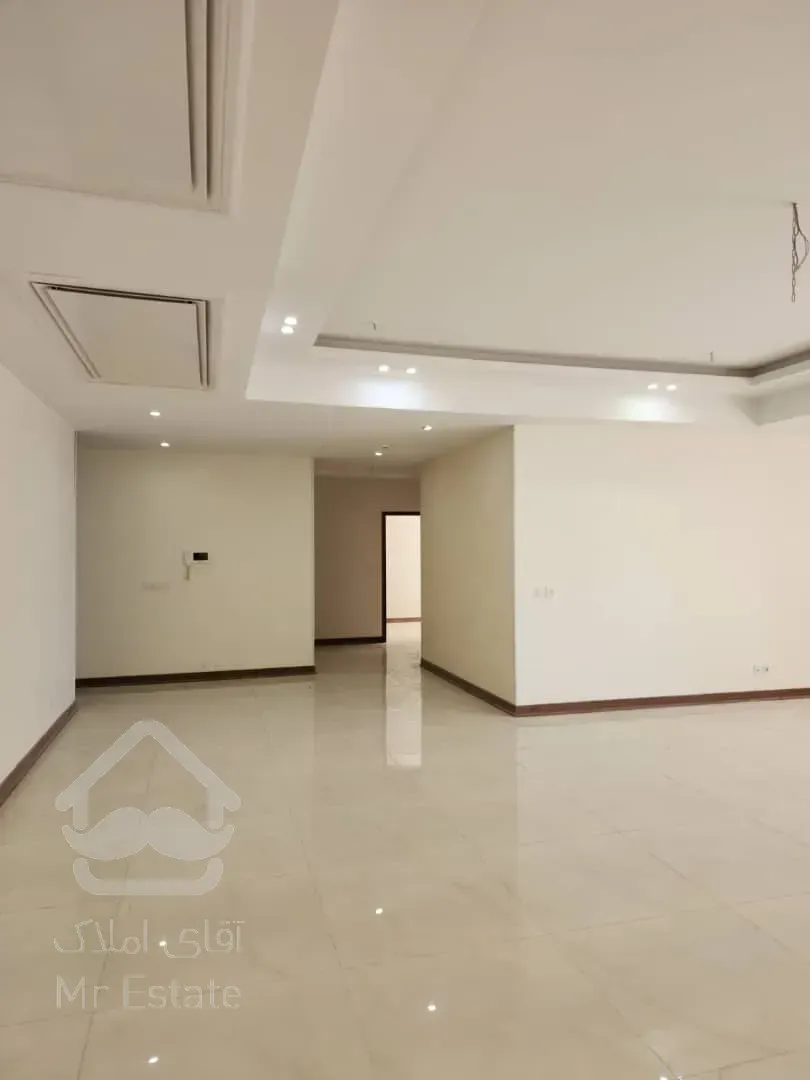 ۱۸۰ متر کینگ مستر / جنوبی نور خطی