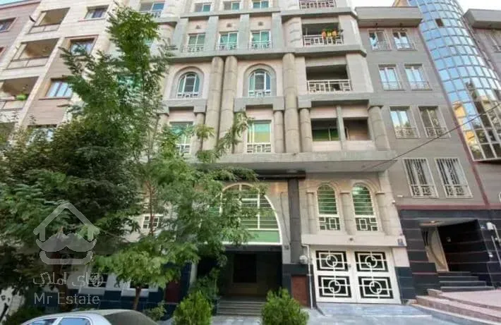 فروش 130 متری پاسداران