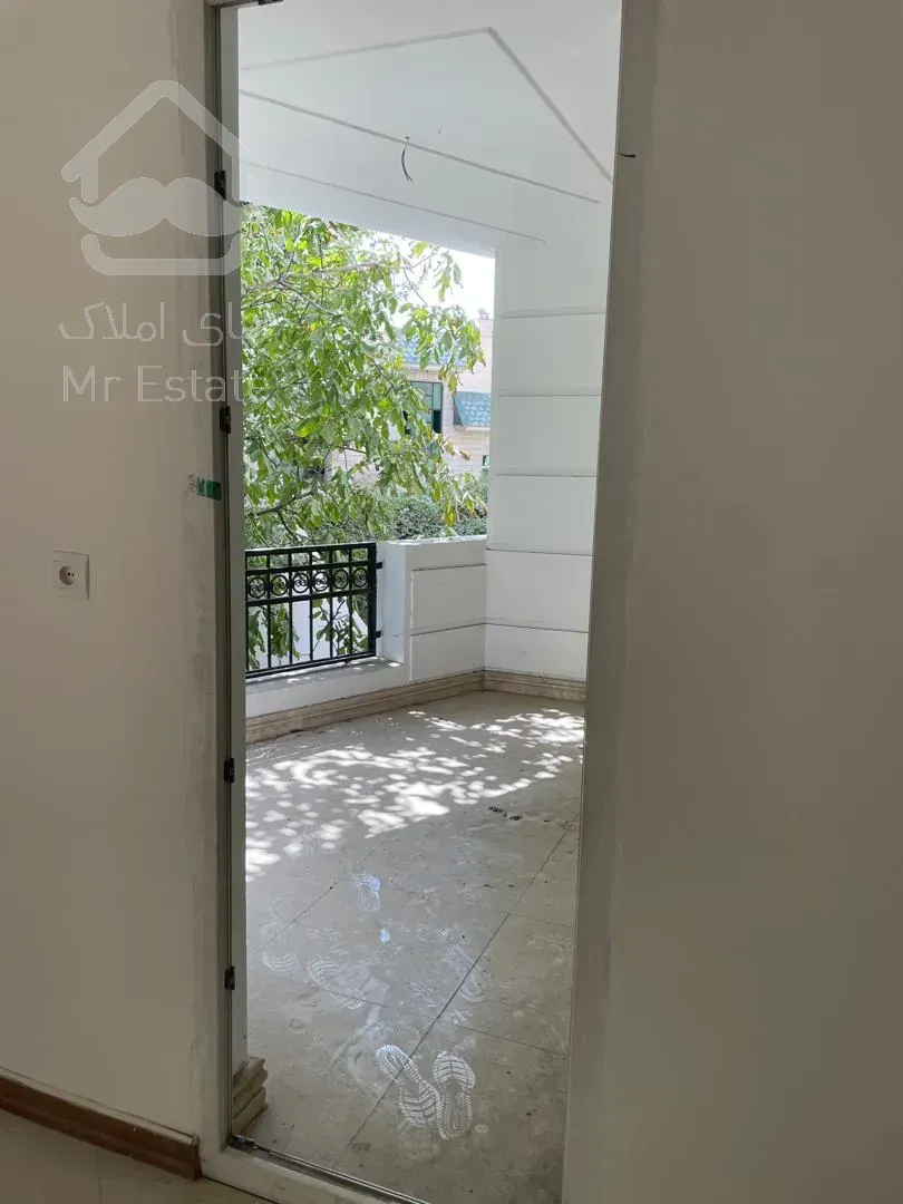 فروش آپارتمان 335 متری 3 خواب مستر نوساز 3 پارکینگ منطقه 1