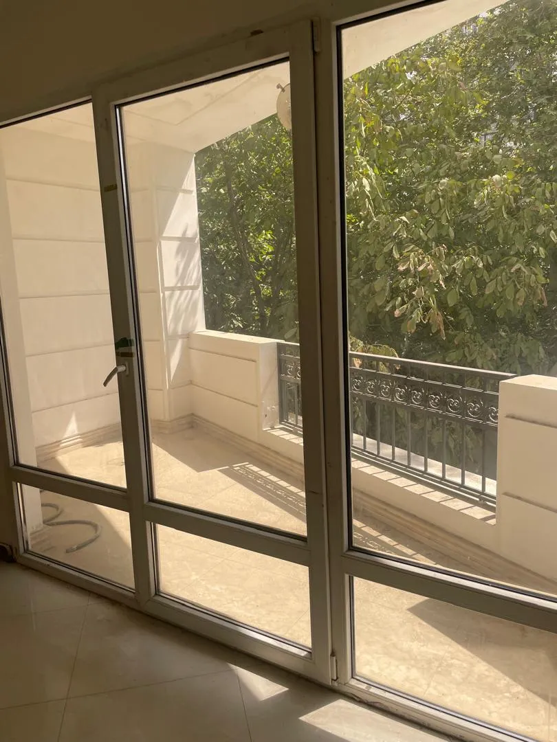 فروش آپارتمان 335 متری 3 خواب مستر نوساز 3 پارکینگ منطقه 1