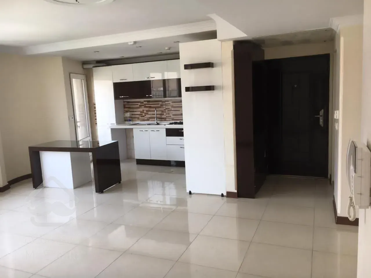 فروش 122 متری نیاوران