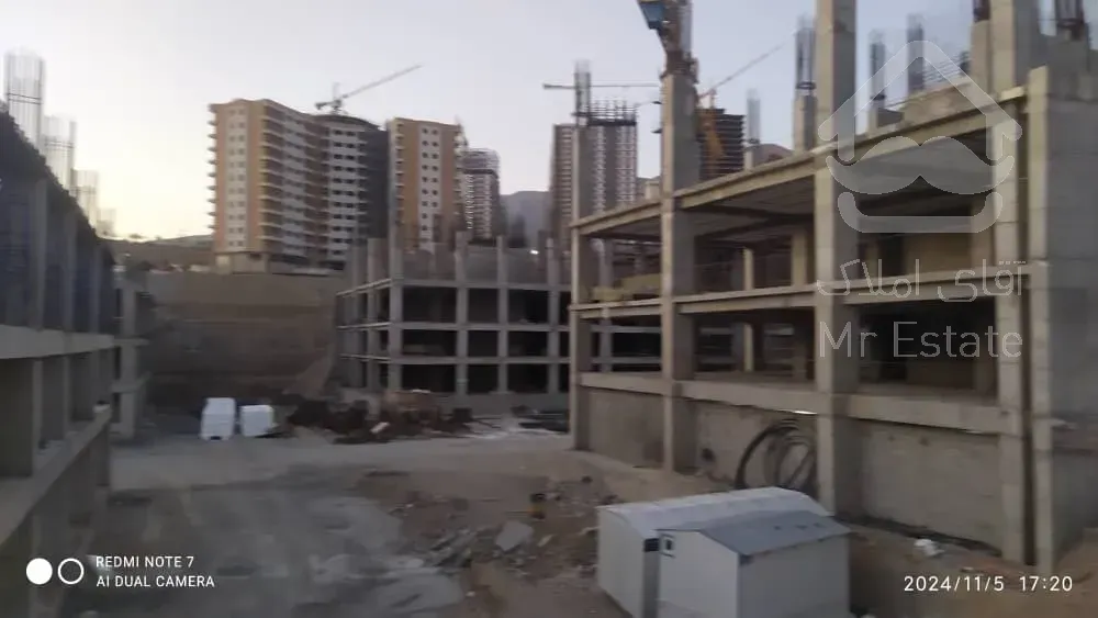 ۱۱۹ متری لوکس سند تک برگ در تاپ لوکیشن