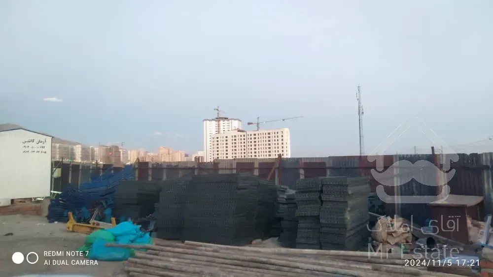 پیش فروش آپارتمان 92 متر در چیتگر مناسب سرمایه گذاری سند تک برگ