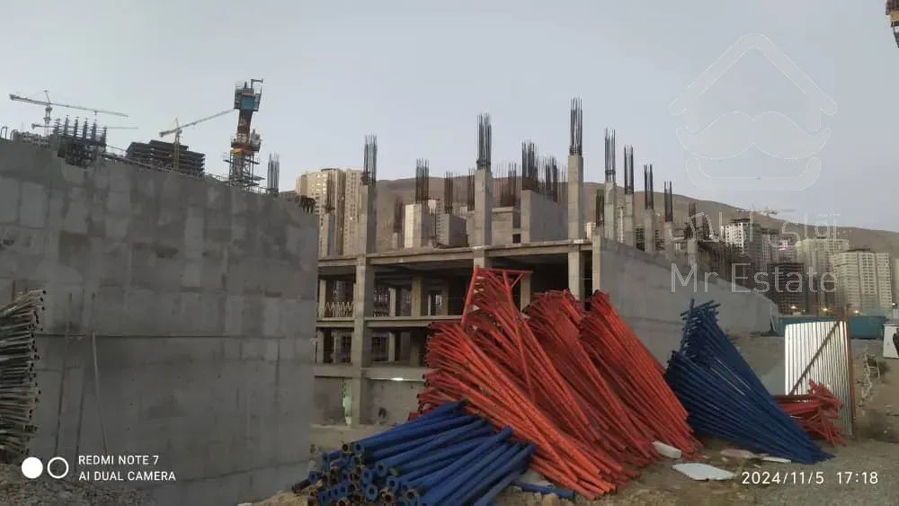 ۱۱۹ متری لوکس سند تک برگ در تاپ لوکیشن