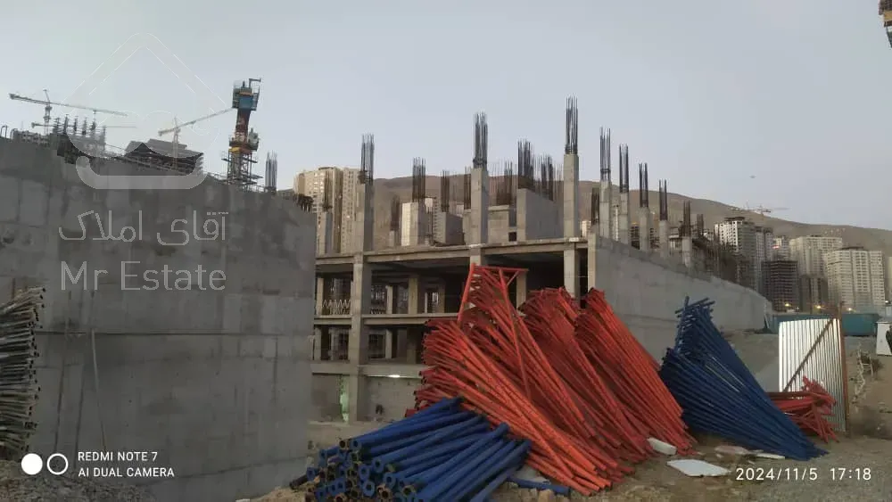 پیش فروش آپارتمان ۱۳۳ متر در چیتگر مناسب سرمایه گذاری سند تک برگ