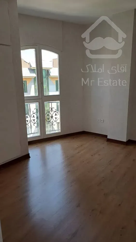 فروش آپارتمان دو خوابه تاپ لوکیشن پونک