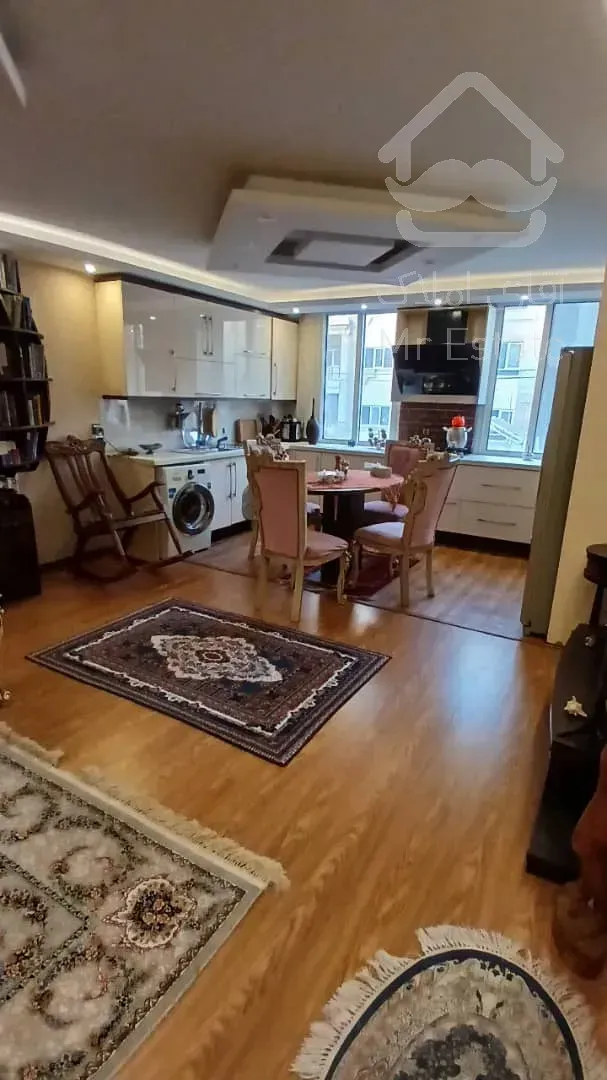 فروش آپارتمان ۷۰ متری دو خواب در سازمان برنامه