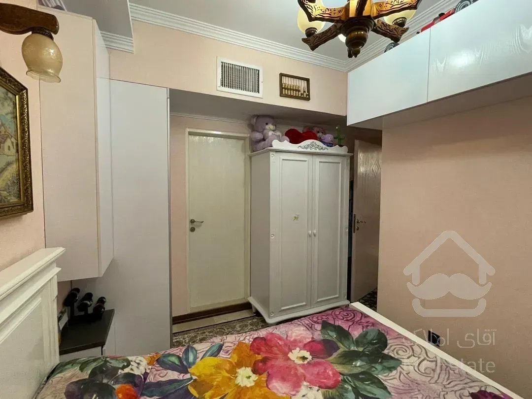 آپارتمان ۷۰ متری دو خواب فردوس غرب