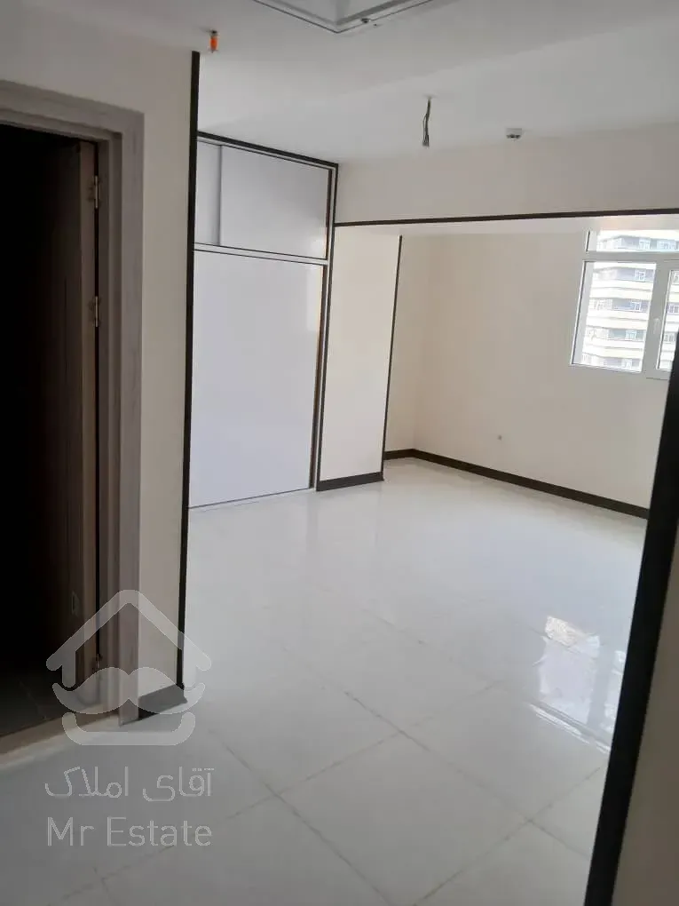 آپارتمان 109 متری در چیتگر لوکیشن عالی سند تک برگ