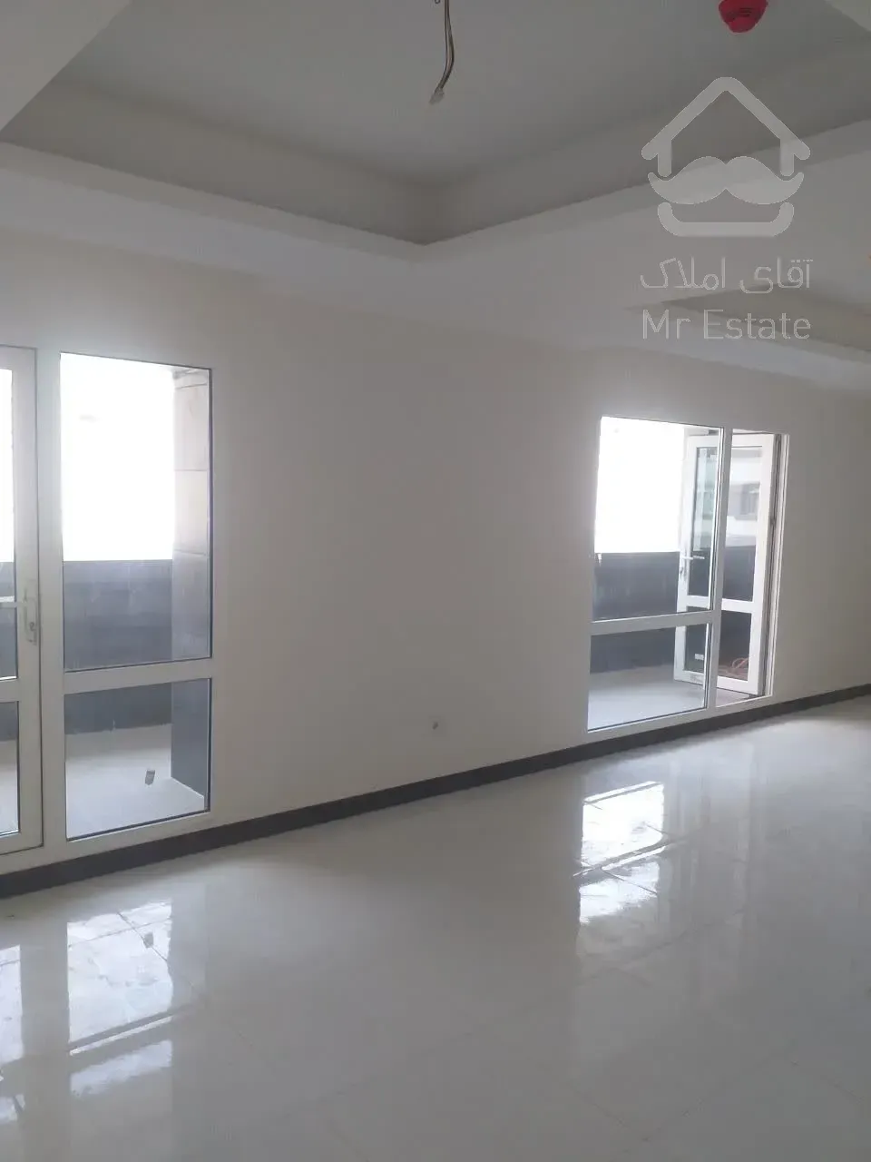 واحد ۱۰۹متری لاکچری در لوکیشن عالی سند تک برگ