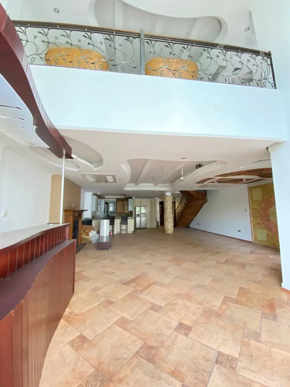 رهن و اجاره  آپارتمان 250 متر در  فرمانیه