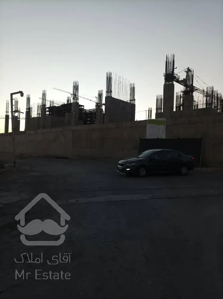 پیش فروش 124 متری در چیتگر مناسب سرمایه گذاری سند تک برگ