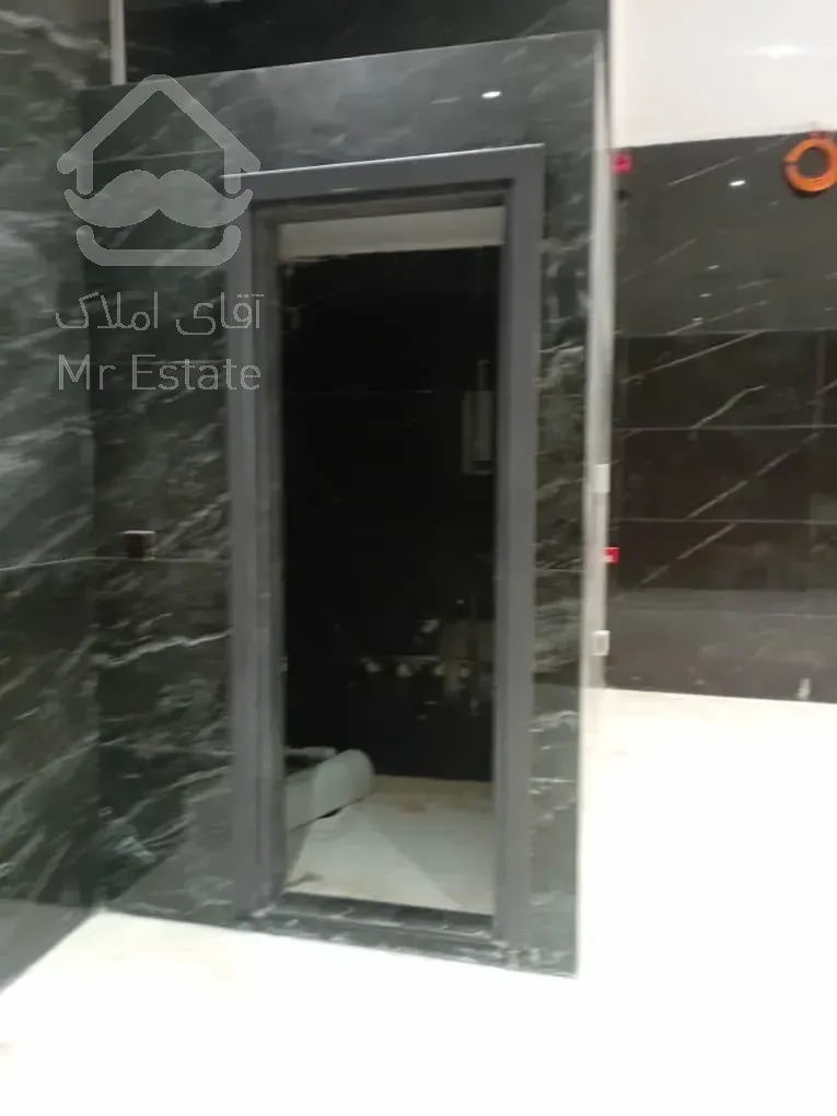 مغازه۴۸ متری/ونک