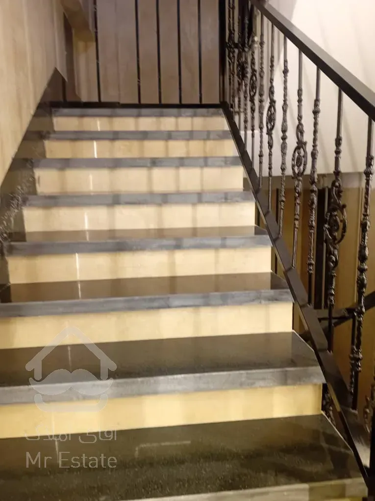 برج لاله اقدسیه