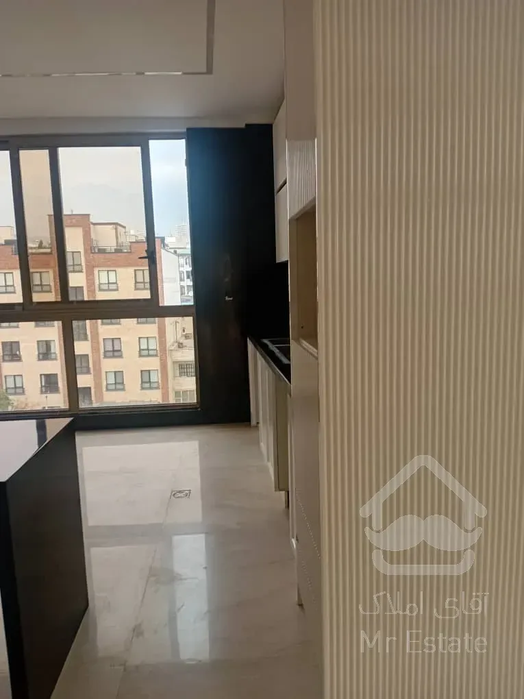 برج لوکس ۱۱۶ متری