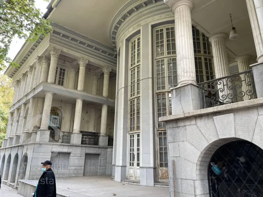 فروش کلنگی ۲کله ۷۰۰متری ابعاد گونیا نیاوران