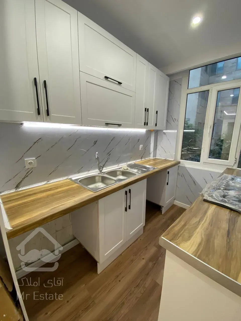 وتحد مسکونی ۷۰ متری در سازمان برنامه مرکزی