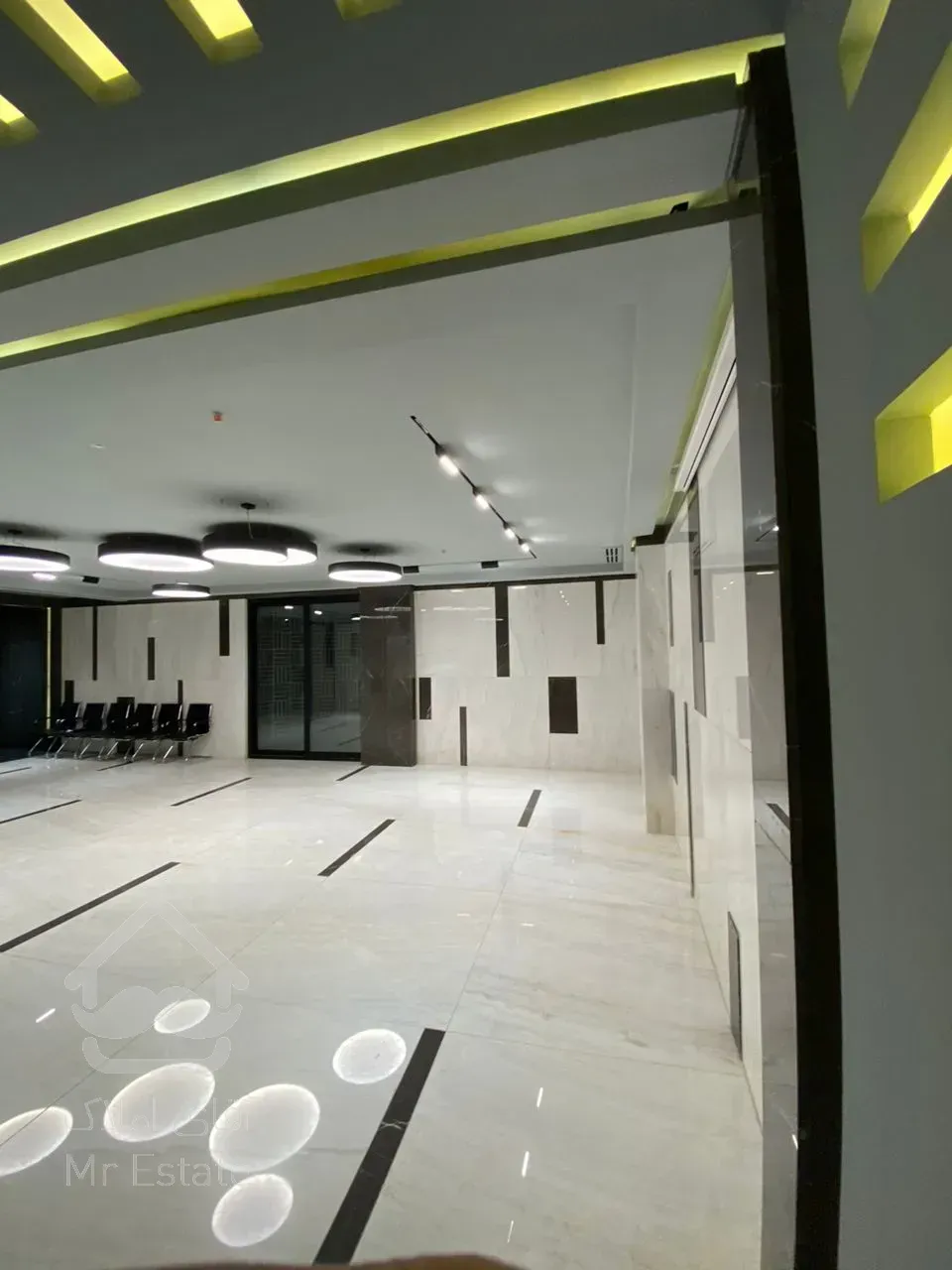 رهن و اجار آپارتمان 200 متر مدرن منطقه 1