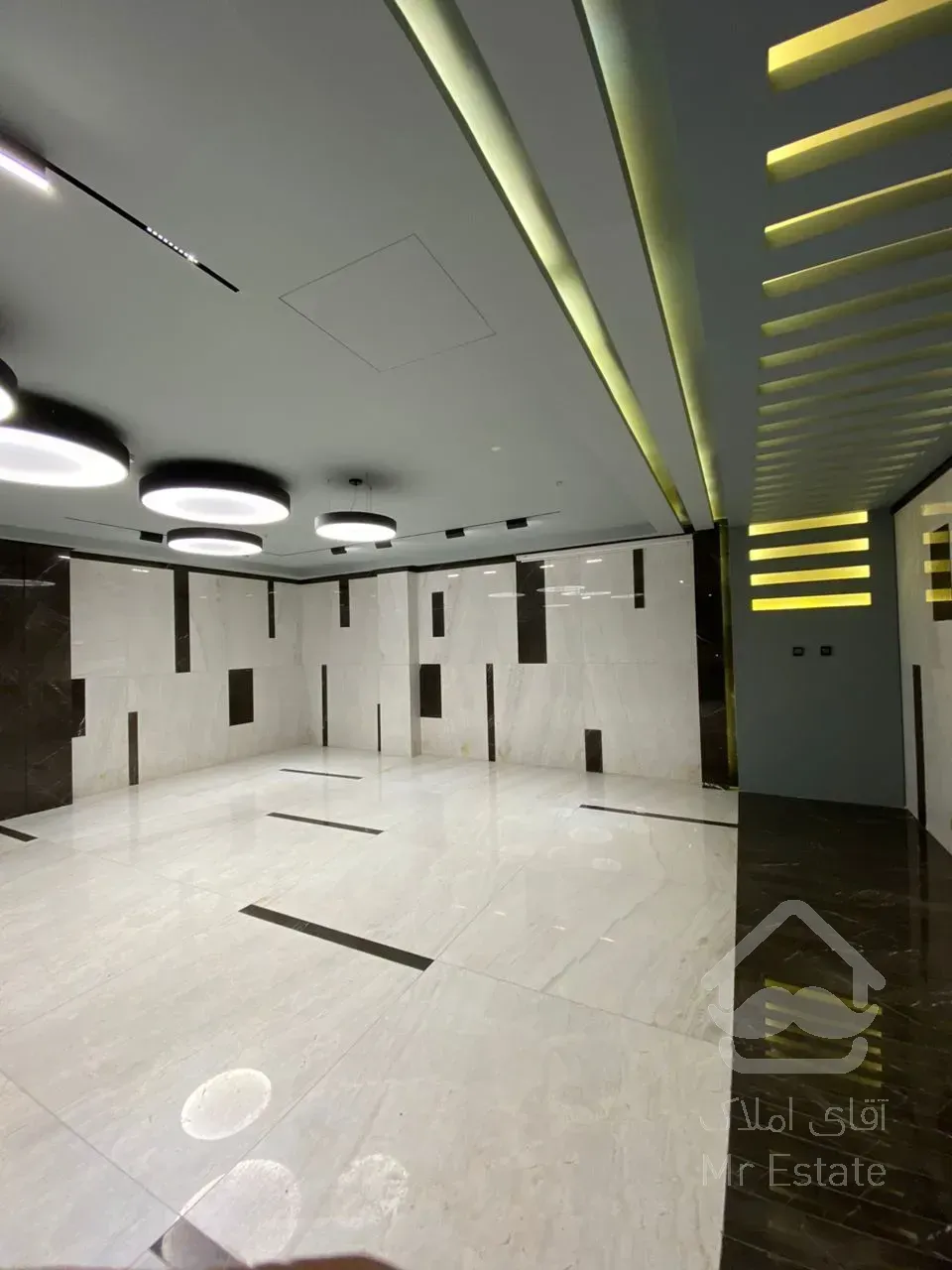 رهن و اجاره آپارتمان 220 متر منطقه 1 تاپ لوکیشن نوساز تکواحدی