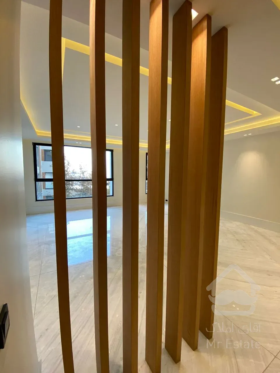 رهن و اجاره آپارتمان نیاوران 200 متر 2پارکینگ منطقه 1