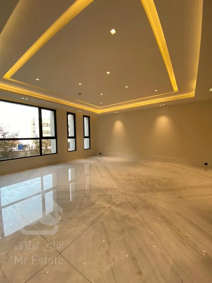 رهن و اجاره آپارتمان نیاوران 200 متر 2پارکینگ منطقه 1