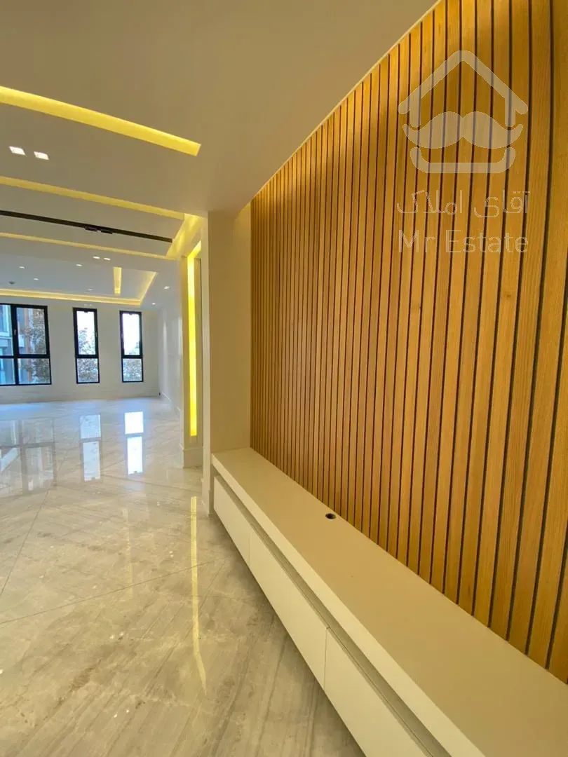 2۱۰متر فرمانیه رهن کامل 2پارکینگ روف گاردن