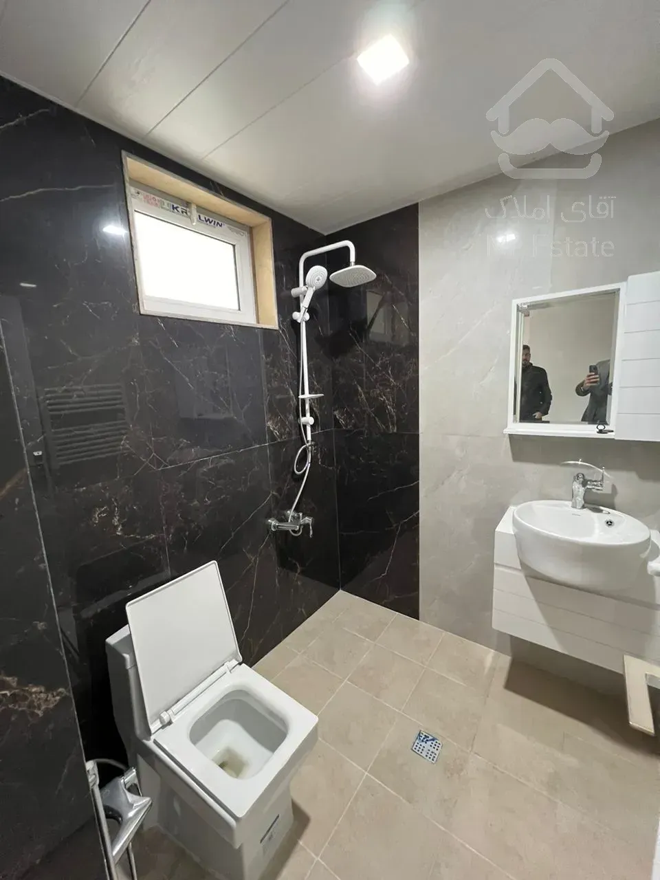 ویلایی ۳۱۲ متری در پاسداران