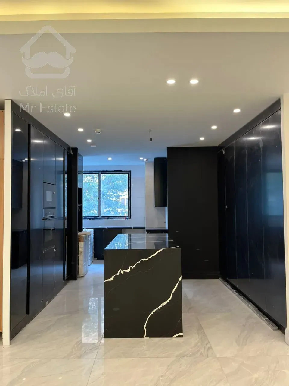 خرید آپارتمان 250 متر 3 خواب 2 پارکینگ در دزاشیب لوکس