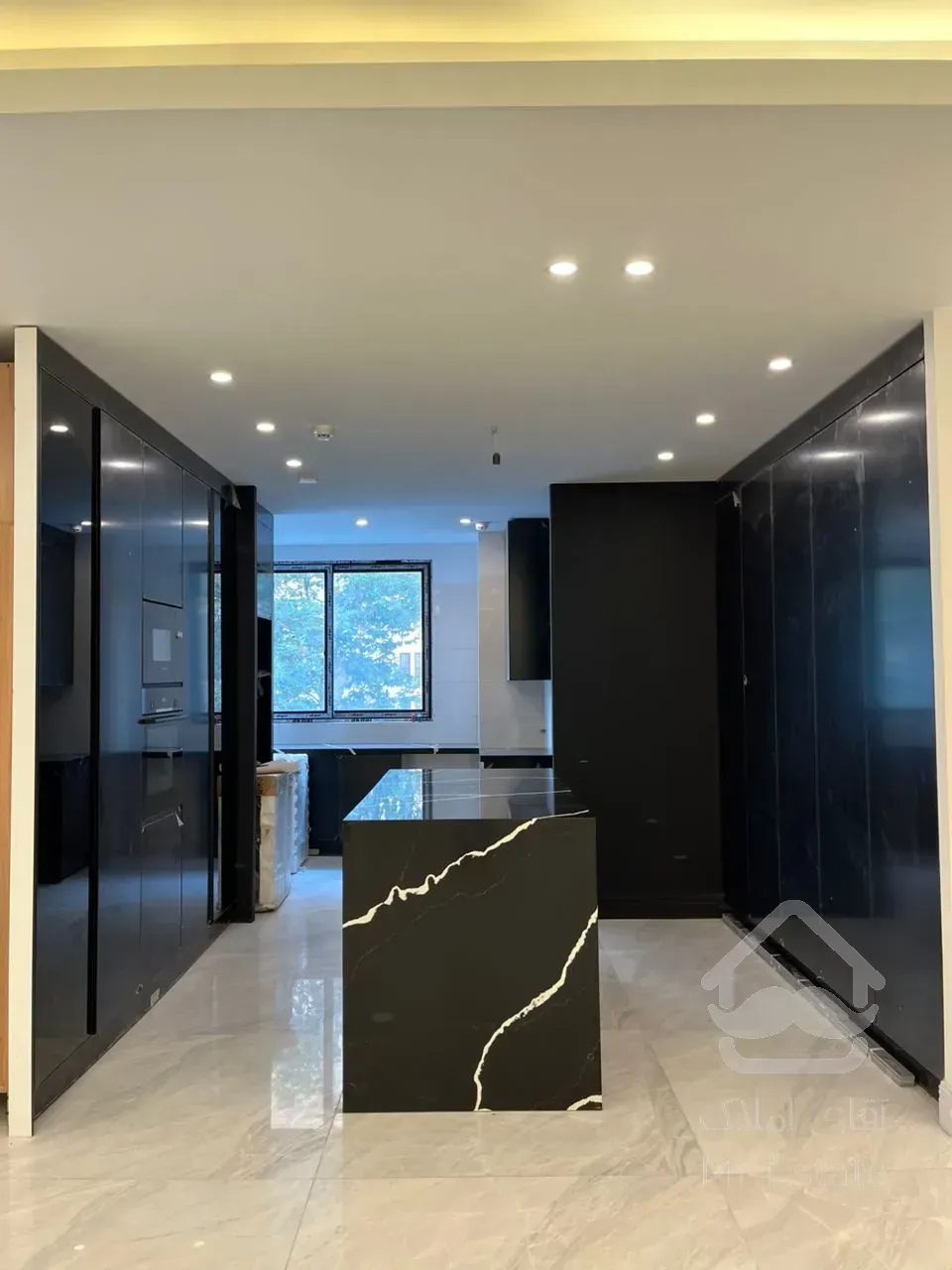 فروش آپارتمان نوساز 245 متر در دزاشیب  منطقه 1