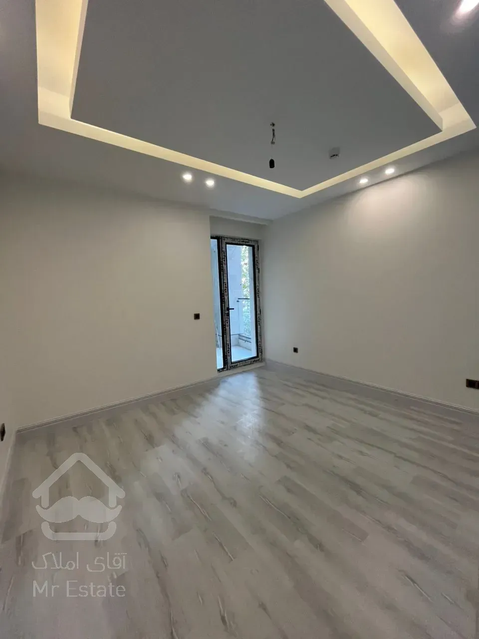 خرید آپارتمان 245 متر دزاشیب نوساز منطقه 1