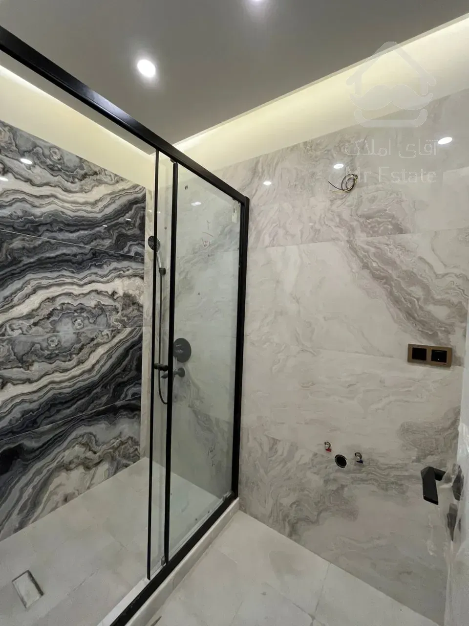 فروش آپارتمان نوساز 245 متر در دزاشیب  منطقه 1