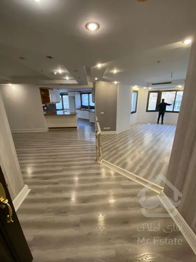 رهن واجاره آپارتمان دزاشیب 300 متر 3 خواب  منطقه 1