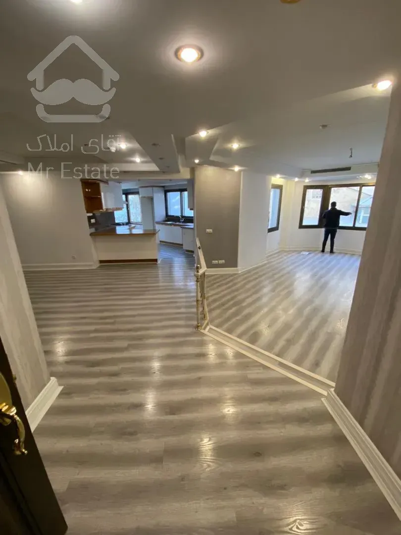 خرید واحد سند اداری عباس آباد 95 متر