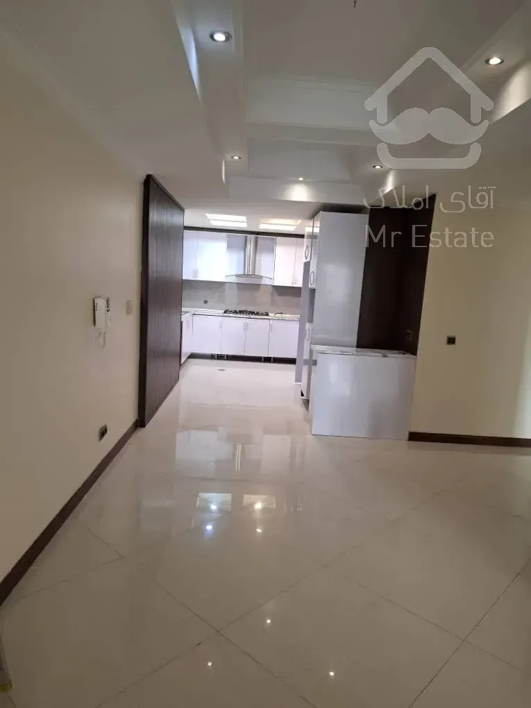 رهن و اجاره آپارتمان  230 متر 2پارکینگ  در نیاوران منطقه 1