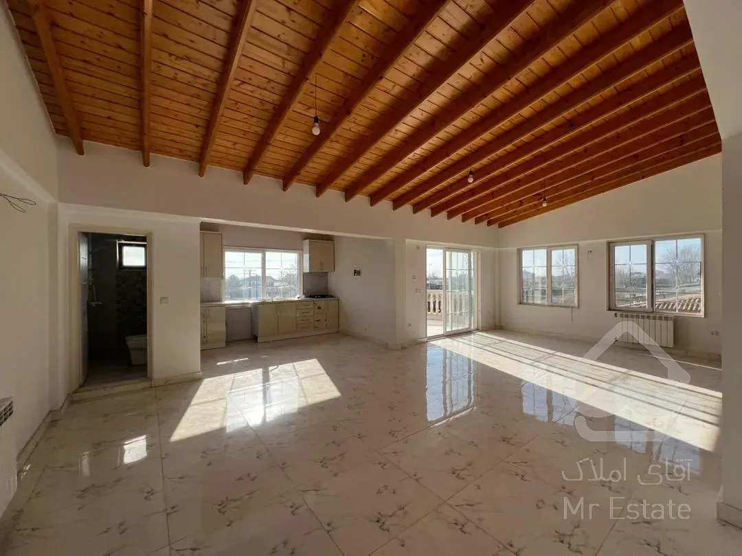 ویلایی ۳۵۰ متری تریپلکس در شهرک دهکده ساحلی